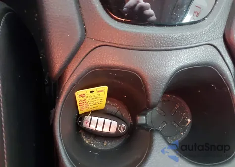 2020 Nissan Rogue Sv Intelligent Awd z USA, uszkodzony, nr VIN JN8AT2MV1LW112583